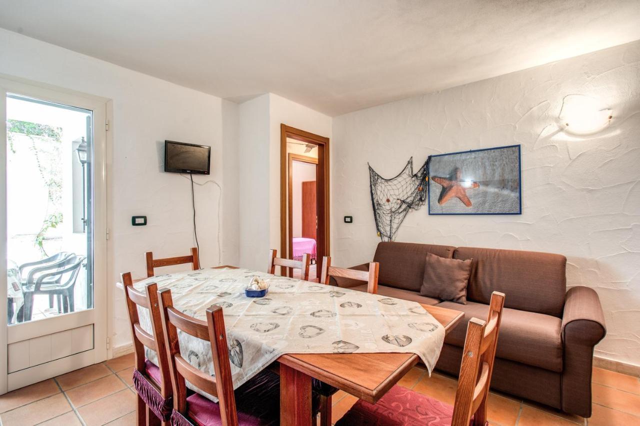 Yellow Star Holiday House Villa Marina di Mancaversa Exterior foto